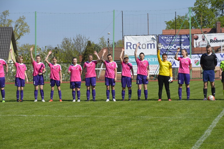 Niedzielny mecz Skarbów