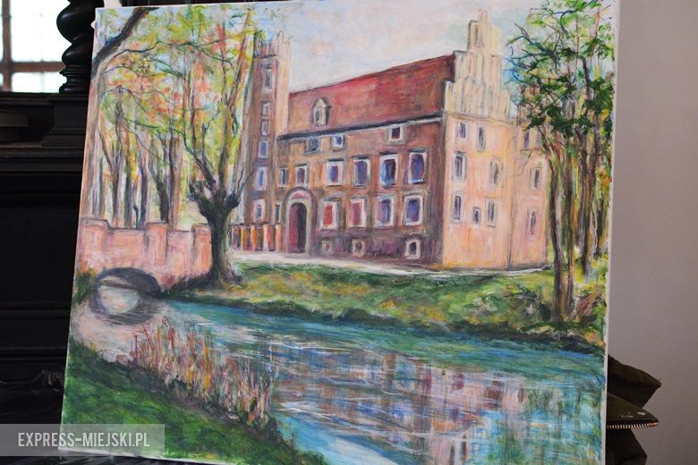 Prace kobiet nad obrazami w zamku w Wojnowicach