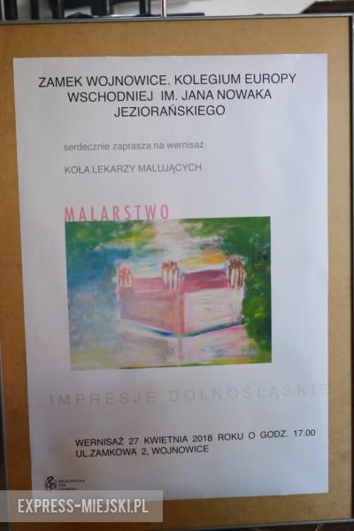 Prace kobiet nad obrazami w zamku w Wojnowicach