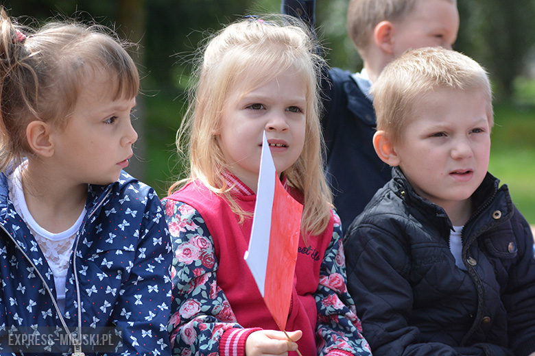 Święto Flagi i odzyskanie niepodległości w Przedszkolu pod Topolą
