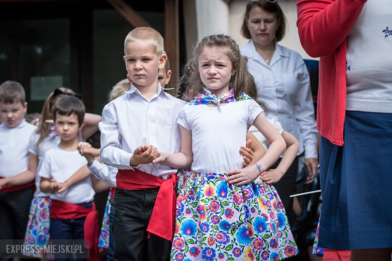 Święto Flagi i odzyskanie niepodległości w Przedszkolu pod Topolą