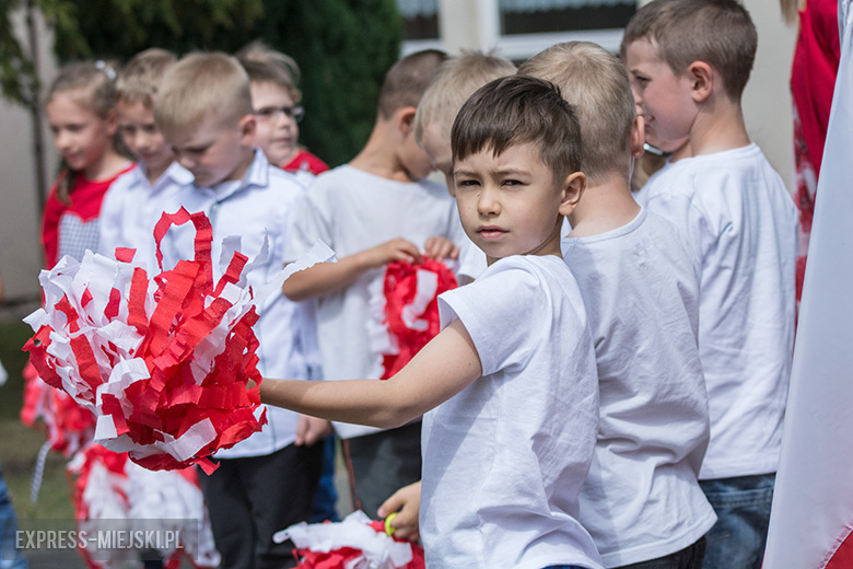 Święto Flagi i odzyskanie niepodległości w Przedszkolu pod Topolą