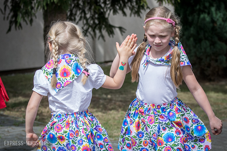 Święto Flagi i odzyskanie niepodległości w Przedszkolu pod Topolą
