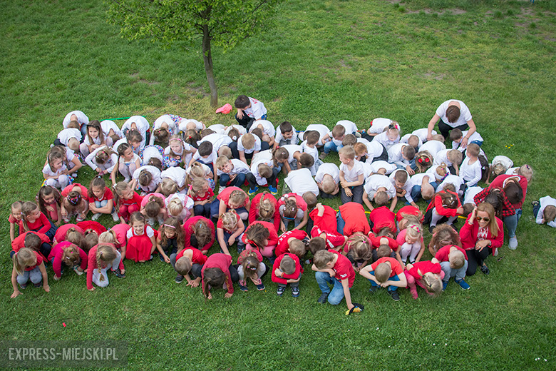 Święto Flagi i odzyskanie niepodległości w Przedszkolu pod Topolą