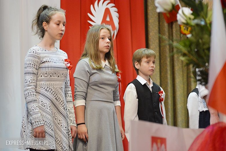 Uroczystości w GOK'u w Kostomłotach