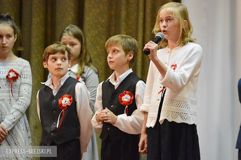 Uroczystości w GOK'u w Kostomłotach