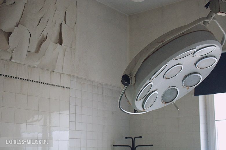 Wnętrza budynku dawnego szpitala w Środzie Śląskiej