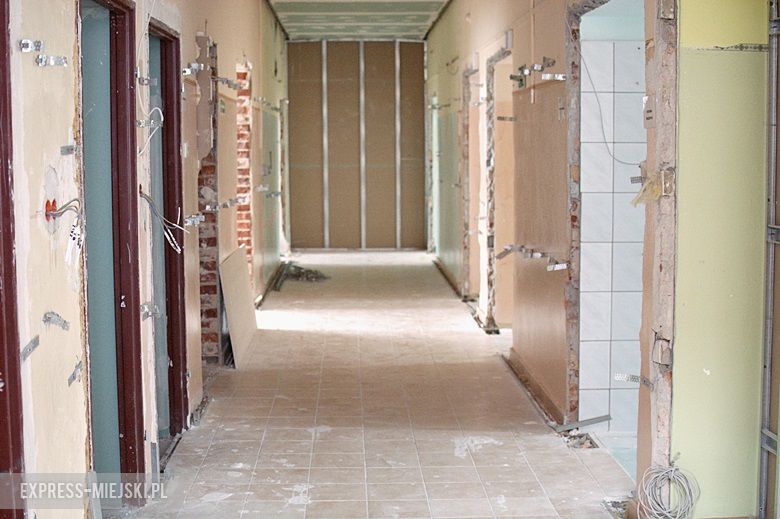 Wnętrza budynku dawnego szpitala w Środzie Śląskiej