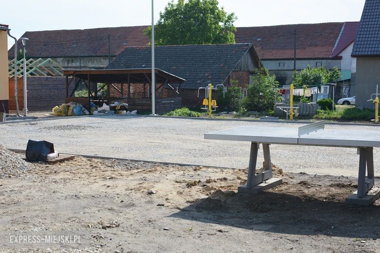 Plac budowy przy świetlicy wiejskiej w Krynicznie