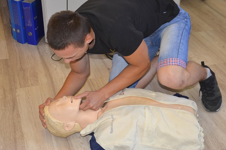 Konkurs motoryzacyjny w KPP w Środzie Śląskiej