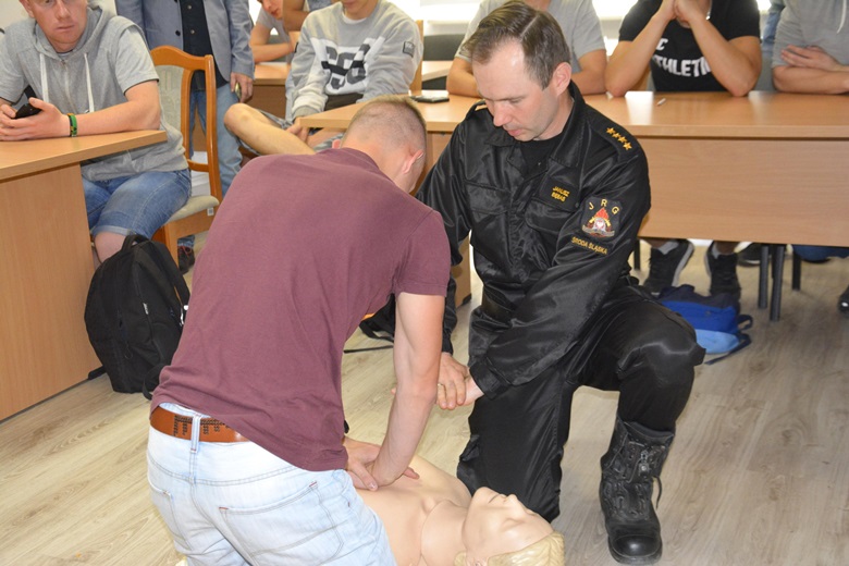 Konkurs motoryzacyjny w KPP w Środzie Śląskiej