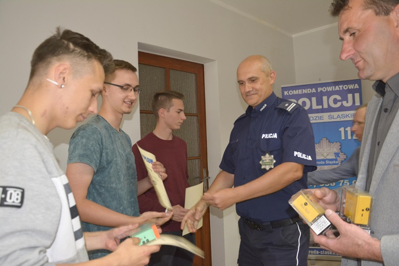 Konkurs motoryzacyjny w KPP w Środzie Śląskiej