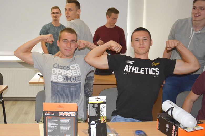 Konkurs motoryzacyjny w KPP w Środzie Śląskiej