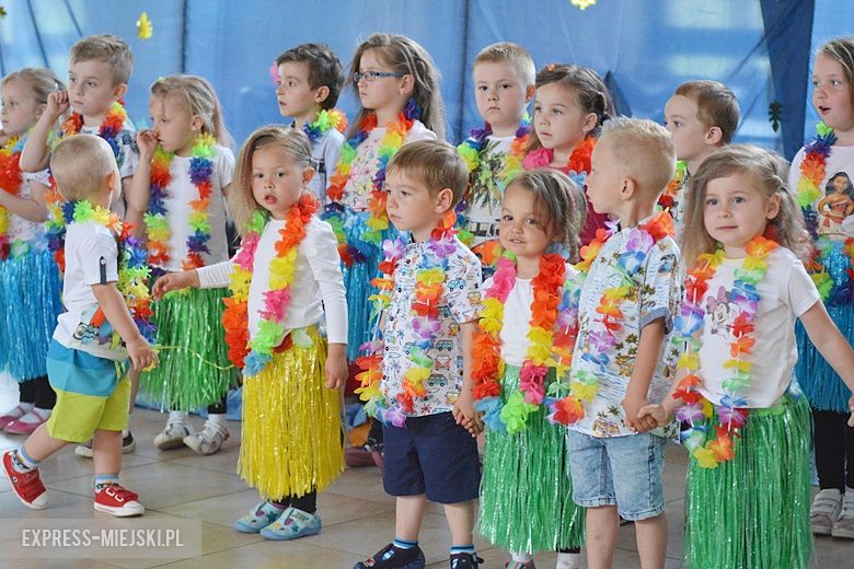 Wspólna zabawa w przedszkolu w Szczepanowie