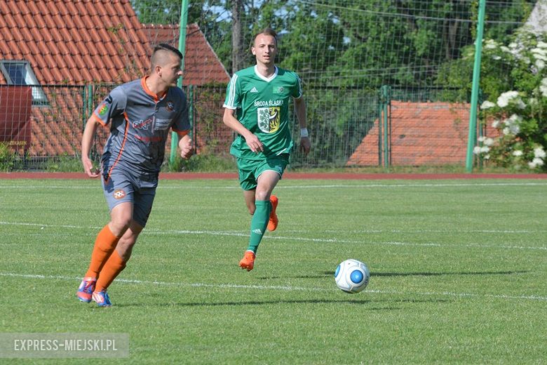 Sobotni mecz na stadionie miejskim w Środzie Śląskiej