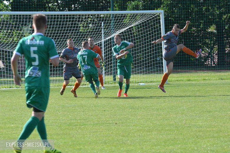 Sobotni mecz na stadionie miejskim w Środzie Śląskiej