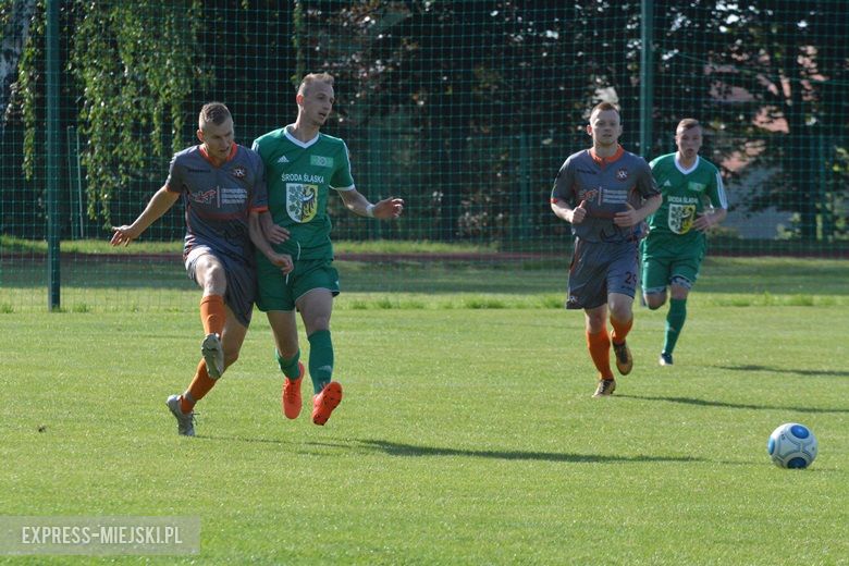 Sobotni mecz na stadionie miejskim w Środzie Śląskiej