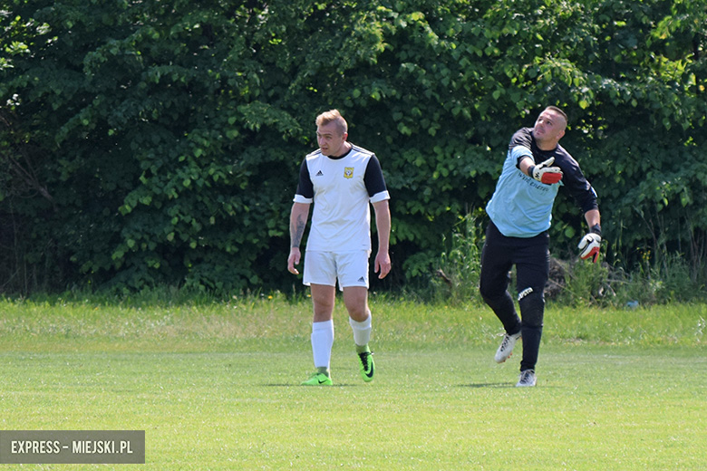 Tęcza Kwietno - Orzeł Pichorowice 6:0