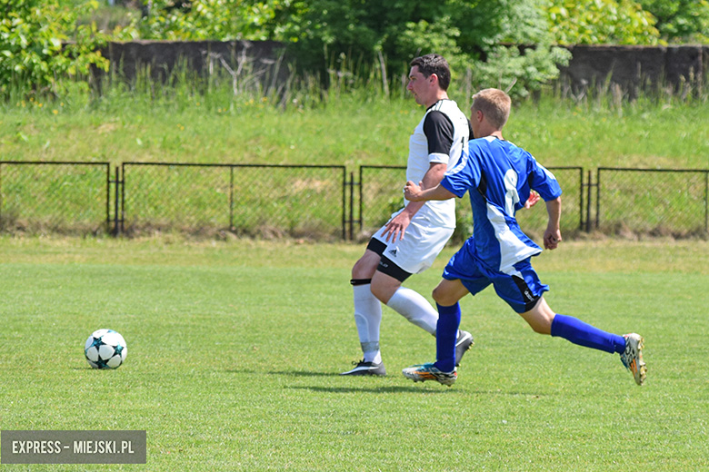 Tęcza Kwietno - Orzeł Pichorowice 6:0