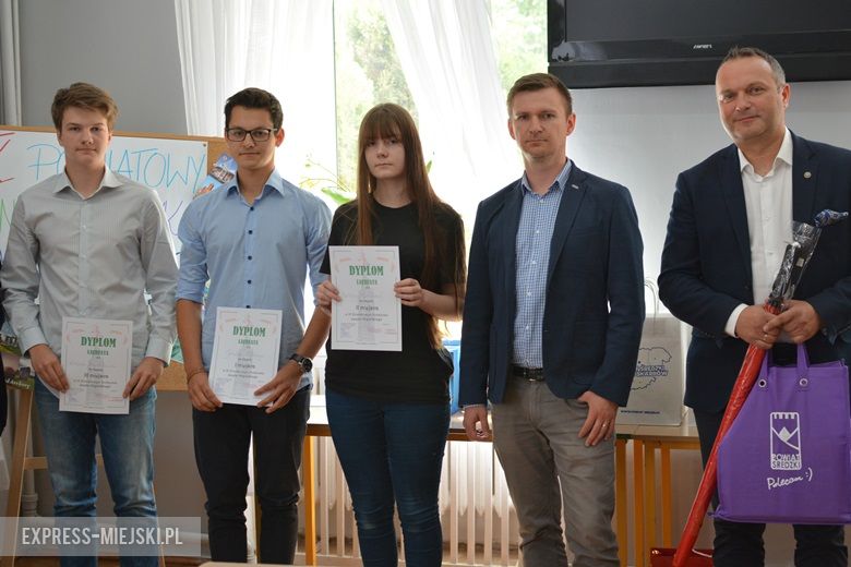 IX Powiatowy Konkurs Języka Angielskiego w średzkim gimnazjum