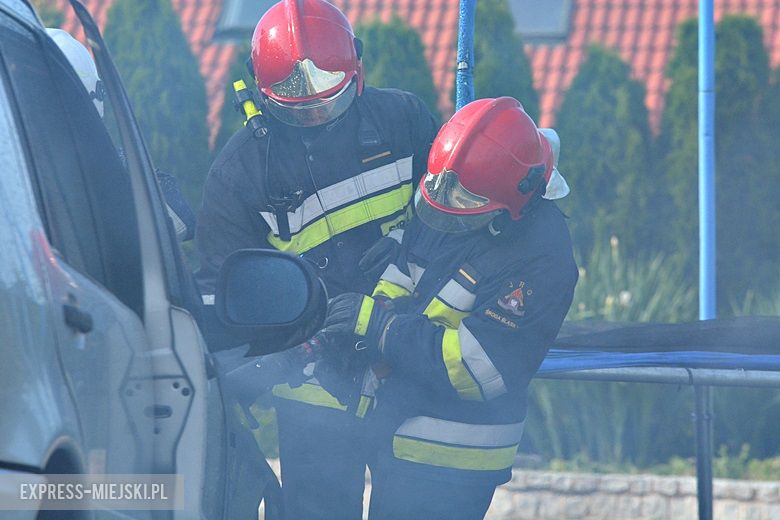 Pożar auta osobowego w Rakoszycach
