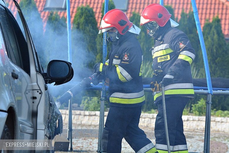 Pożar auta osobowego w Rakoszycach