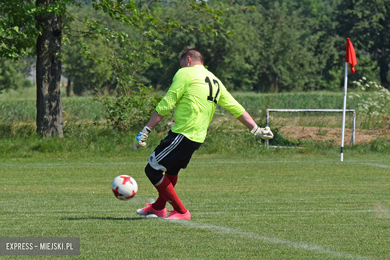 LZS Osiek - Zjednoczeni Łowęcice 4:2