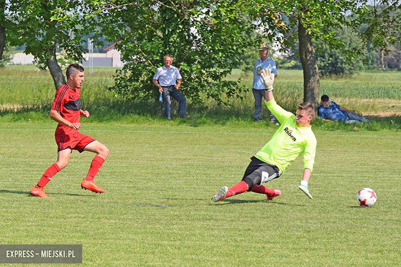 LZS Osiek - Zjednoczeni Łowęcice 4:2