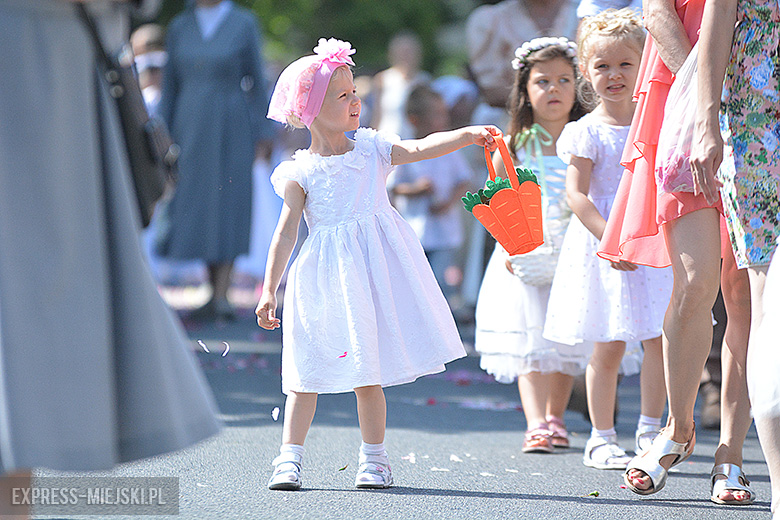 Procesja Bożego Ciała w Środzie Śląskiej