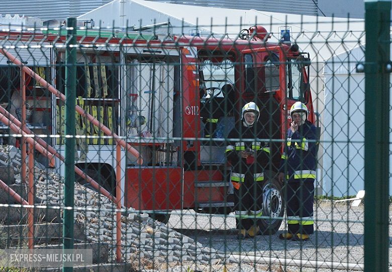 Ćwiczenia strażackie na strefie w Komornikach