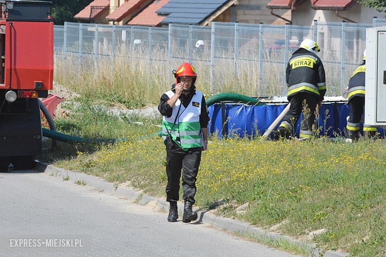 Ćwiczenia strażackie na strefie w Komornikach