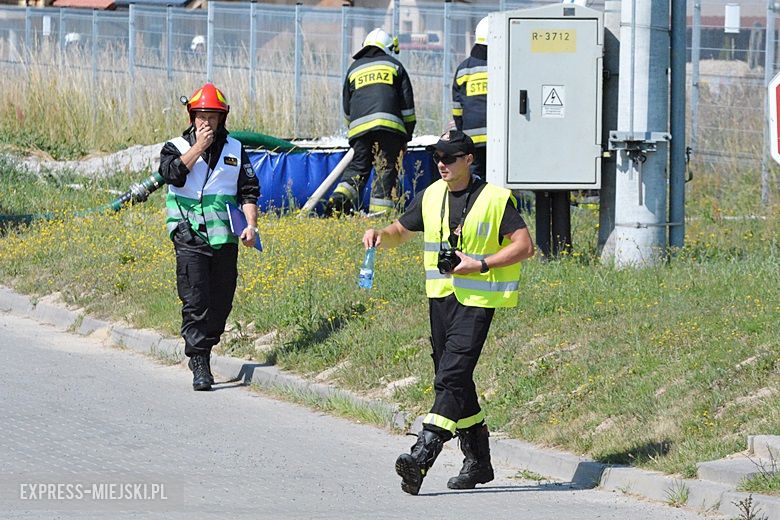 Ćwiczenia strażackie na strefie w Komornikach