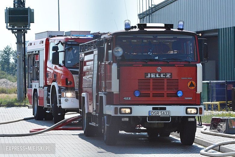 Ćwiczenia strażackie na strefie w Komornikach