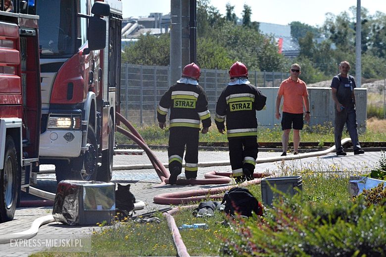 Ćwiczenia strażackie na strefie w Komornikach