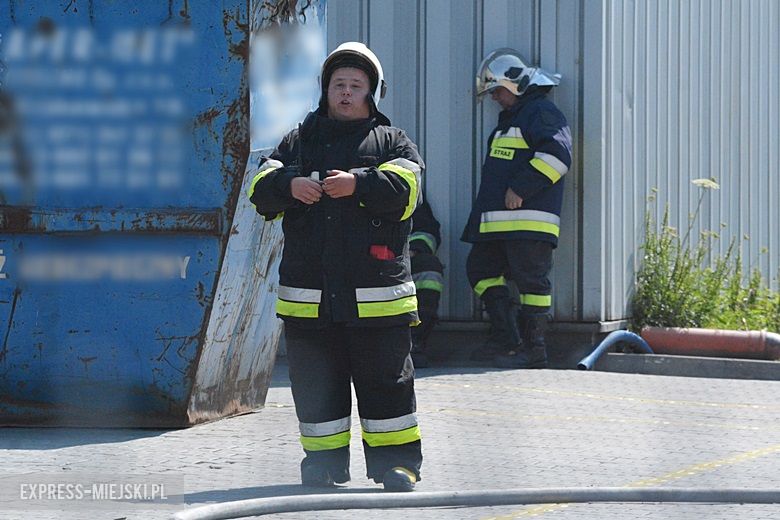 Ćwiczenia strażackie na strefie w Komornikach