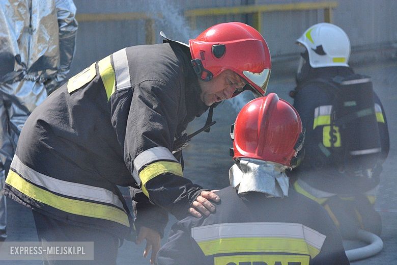Ćwiczenia strażackie na strefie w Komornikach