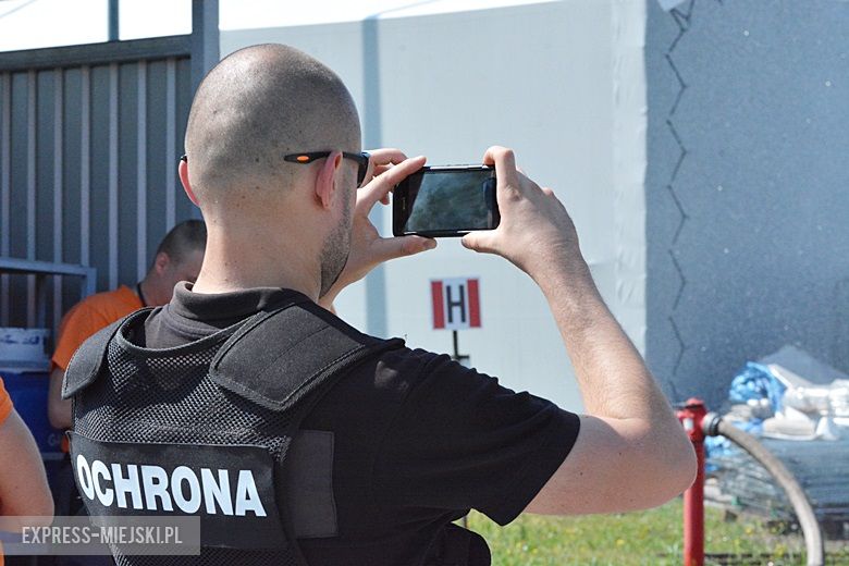 Ćwiczenia strażackie na strefie w Komornikach