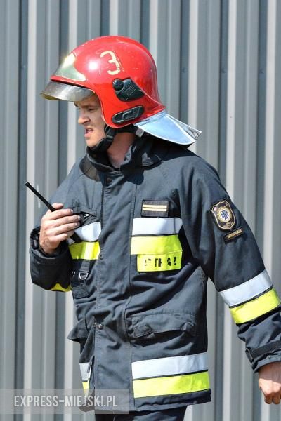 Ćwiczenia strażackie na strefie w Komornikach