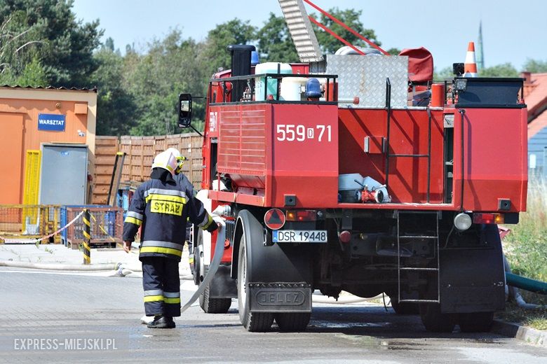 Ćwiczenia strażackie na strefie w Komornikach