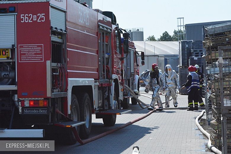 Ćwiczenia strażackie na strefie w Komornikach