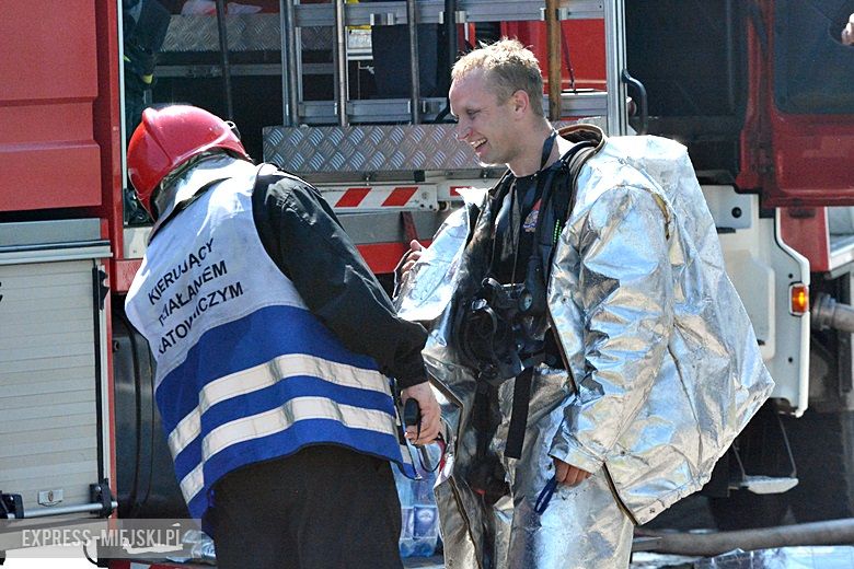 Ćwiczenia strażackie na strefie w Komornikach