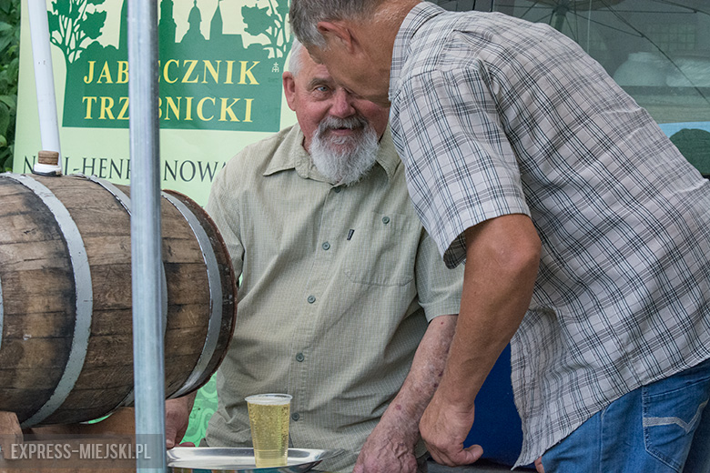 Piąte Święto Sadu w Lutyni wśród owocujących drzew