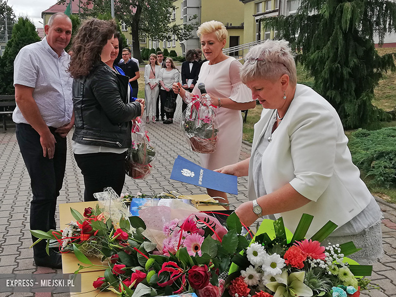 W gimnazjum w Kostomłotach uroczyście zakończono rok szkolny
