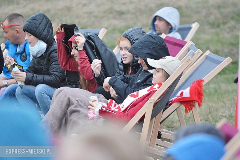 Strefa kibica w Środzie Śląskiej. Mecz Polska-Kolumbia