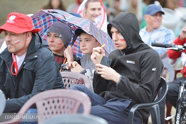 Strefa kibica w Środzie Śląskiej. Mecz Polska-Kolumbia