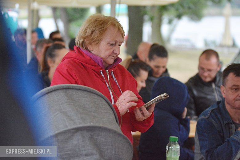 Strefa kibica w Środzie Śląskiej. Mecz Polska-Kolumbia