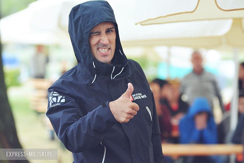 Strefa kibica w Środzie Śląskiej. Mecz Polska-Kolumbia