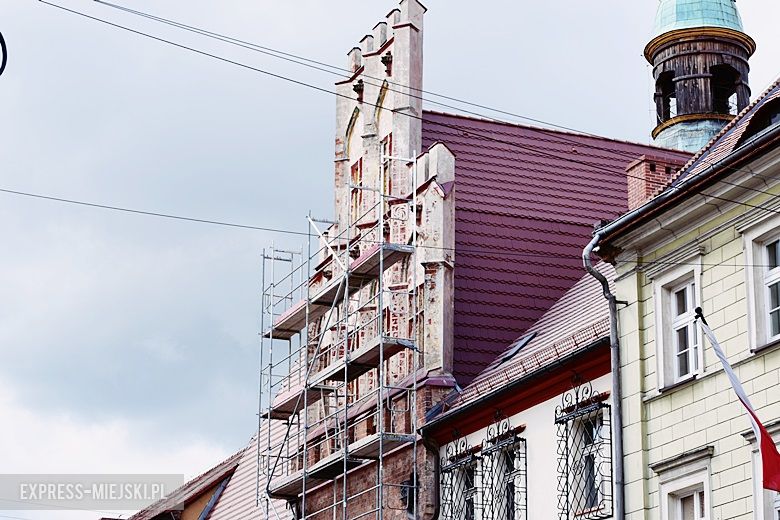 Rewitalizacja południowej fasady ratusza w Środzie Śląskiej
