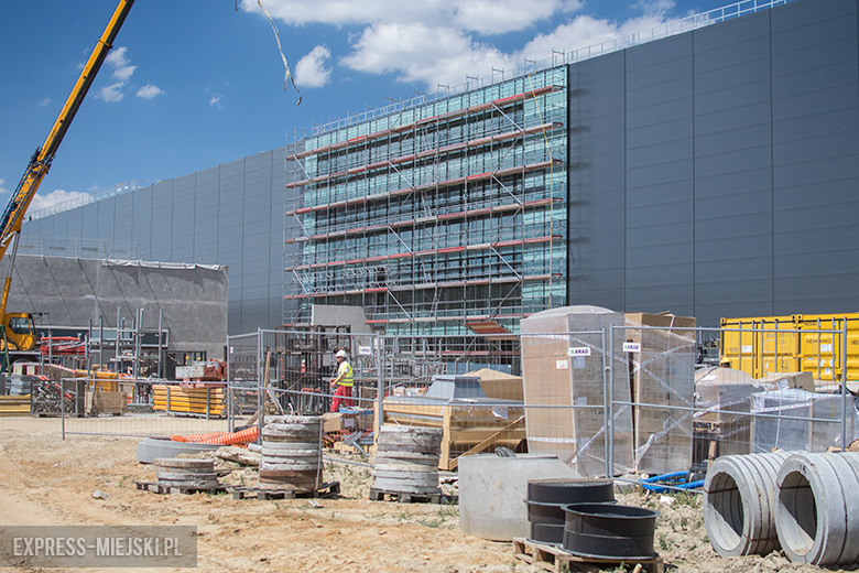 Trwa budowa zakładu Xeos