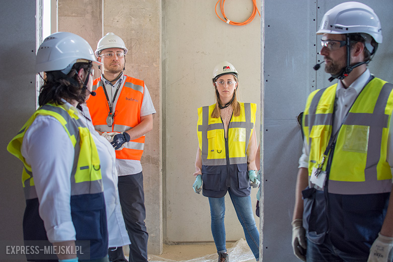 Trwa budowa zakładu Xeos